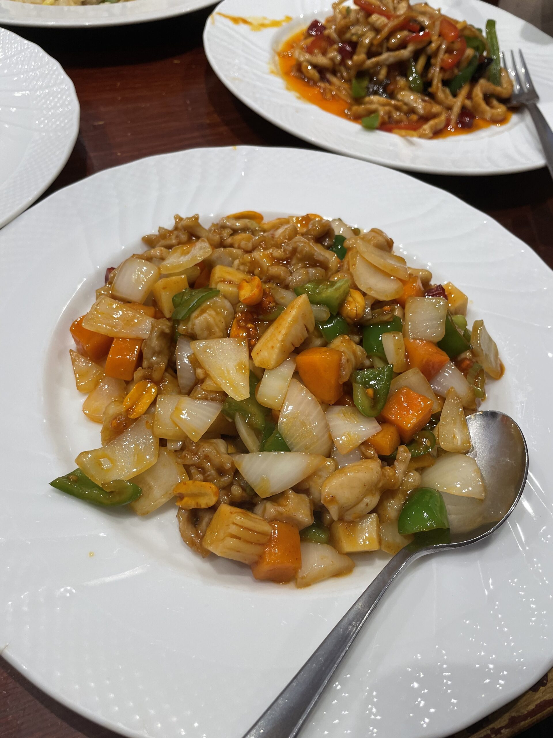 師記の鶏野菜炒め（鶏肉・玉ねぎ・ピーマン・人参・たけのこ・カシューナッツ風）