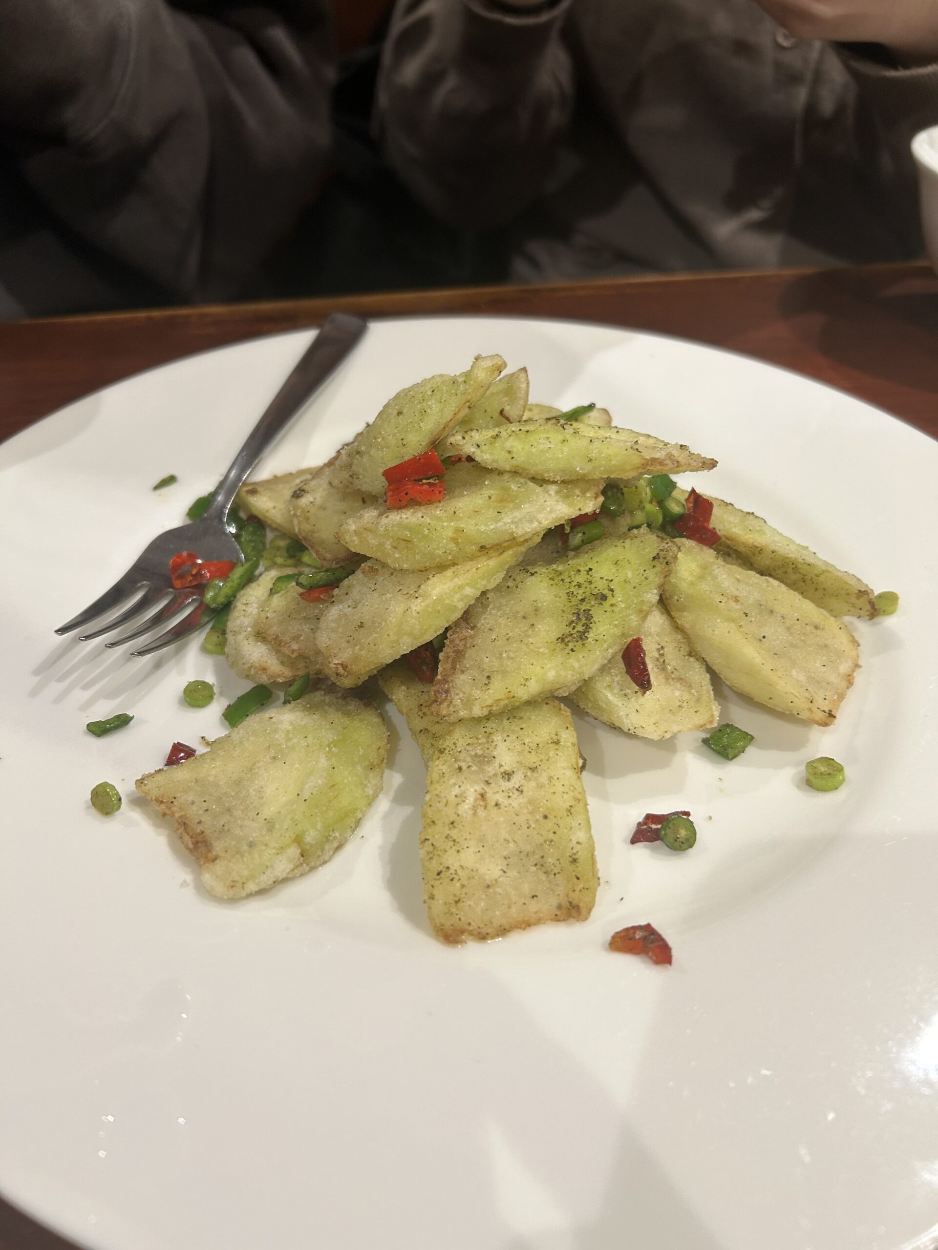 師記の山芋揚げのクミン唐辛子炒め（西北風の珍しい家庭料理）